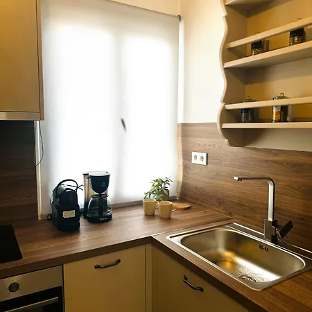 Olive And Stone アパート Kini